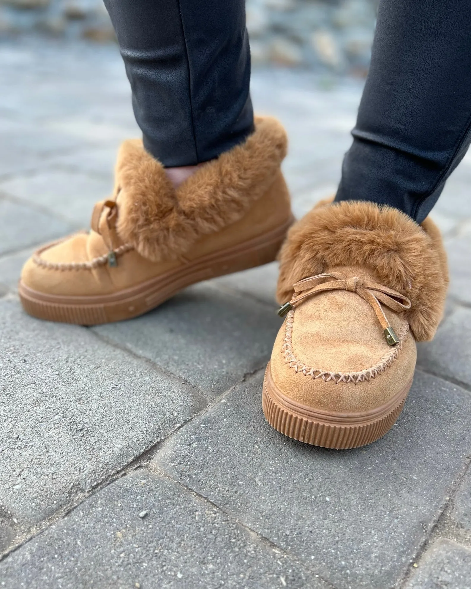 fur lined slip on shoes | tan