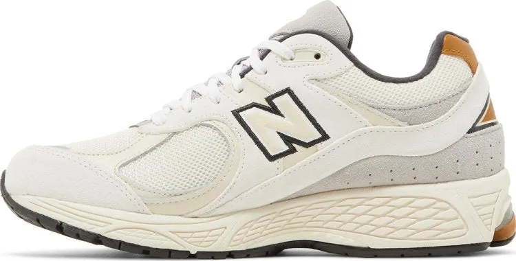 New Balance 2002R 'Warm Alpaca' sneakers, white